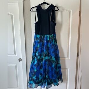 Doesn’t fit anymore, only wore 2 times